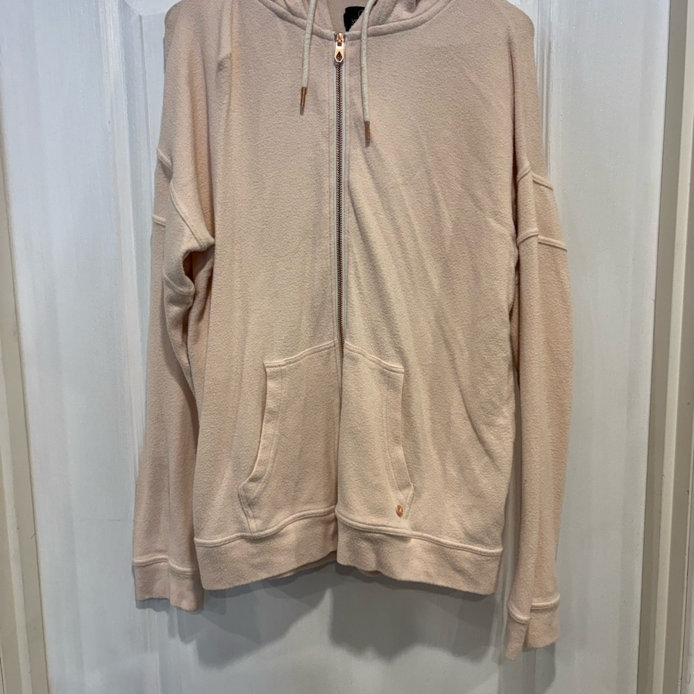 Women’s volcom Zip-Up Hoodie